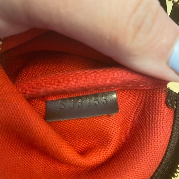 ❌SOLD❌ AUTHENTIC LOUIS VUITTON EVA CLUTCH🤎 - Picture 5 of 12